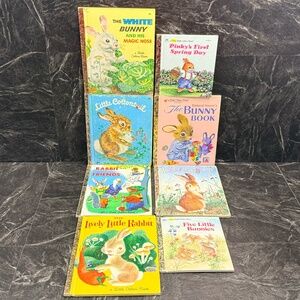 WESTERN PUBLISHING COMPANY A Little Golden Book Lot (8 Books)